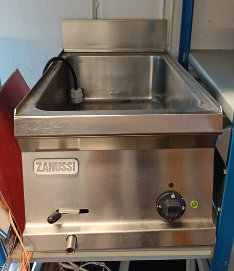Zanussi lämpöhaude 1GN
