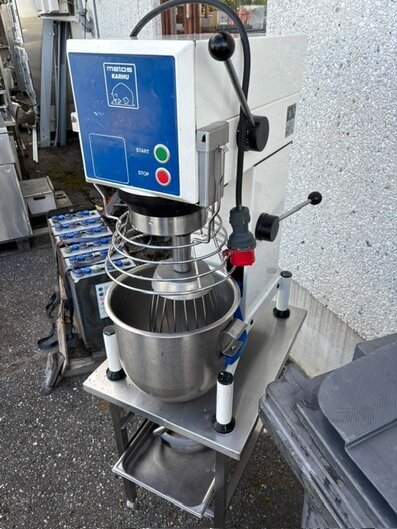 Metos karhu RN20 yleiskone ( Metos karhu RN20 yleiskone (