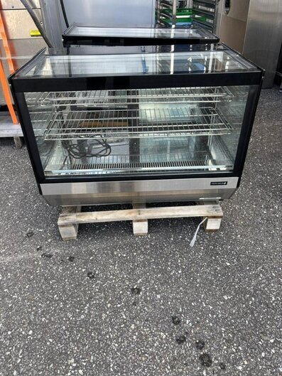 Tefcold LCT900F-P (KH 6809) Tefcold LCT900F-P (KH 6809)