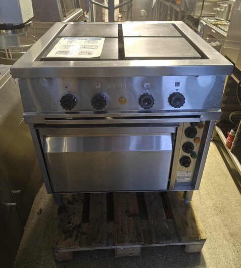 Liesi- uuniyhdistelmä Metos